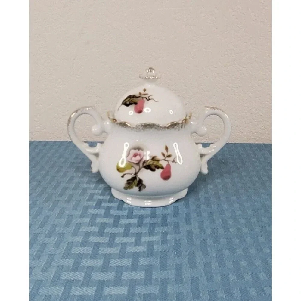 LEFTON CHINA SUGAR BOWL W/LID PAER FLORAL LEAF PATTERN NE 4354 Hand Panted
